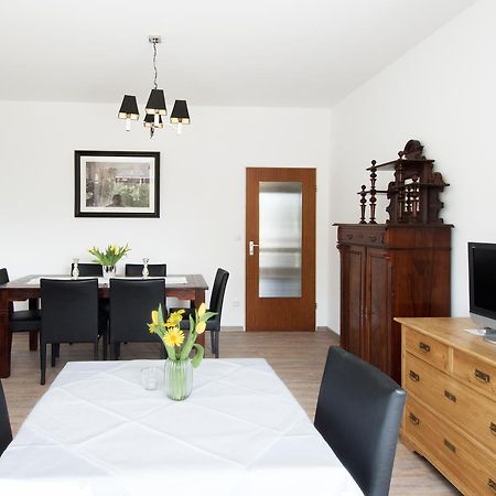 Bed and Breakfast Altes Forsthaus Мандершайд Экстерьер фото